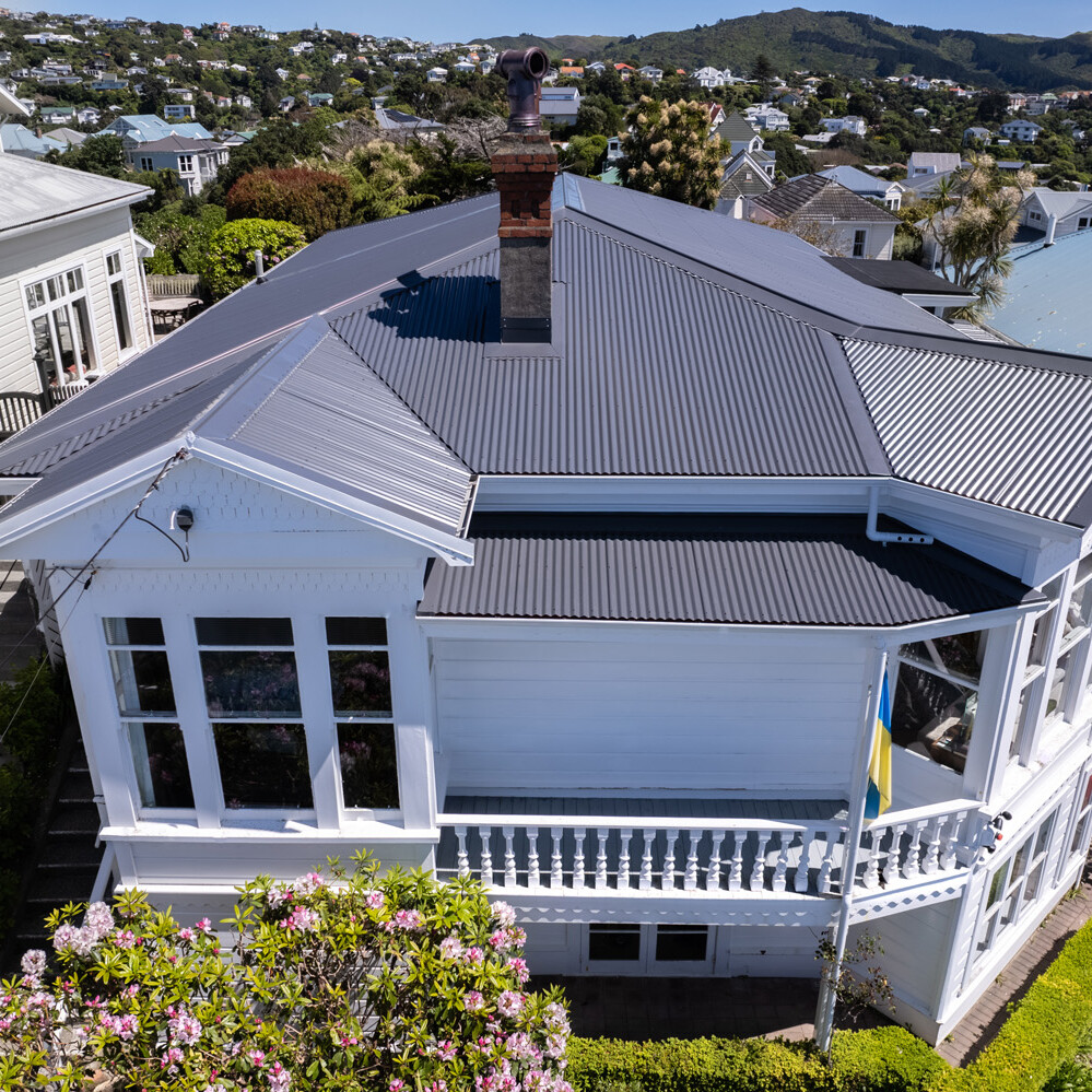 Close up shot of a house in Kelburn